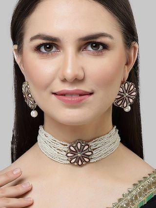 Meena Elegance