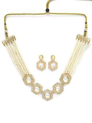 Hexagonal Elegance Kundan Necklace Set